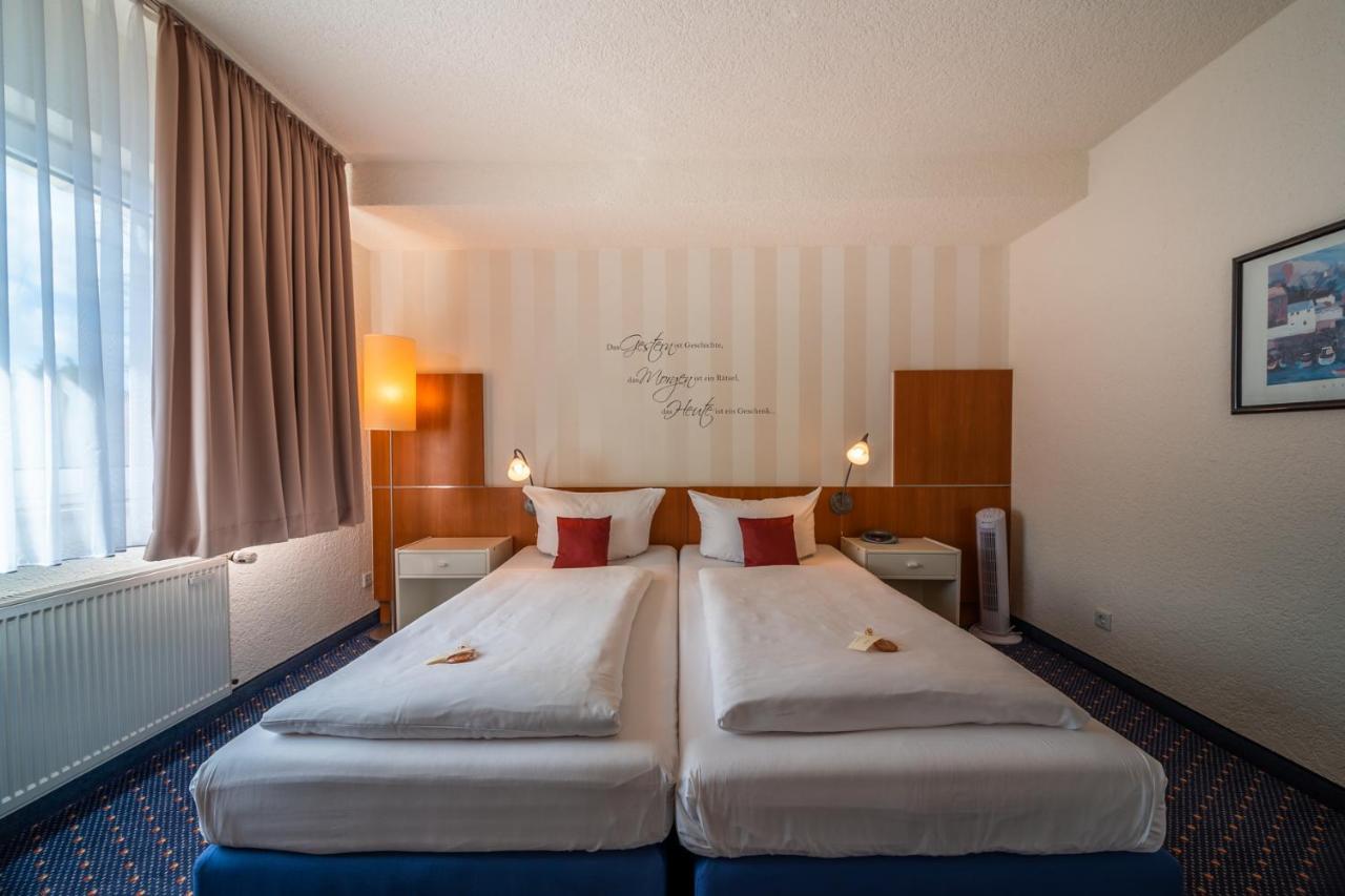 Parkhotel Obertshausen Kültér fotó